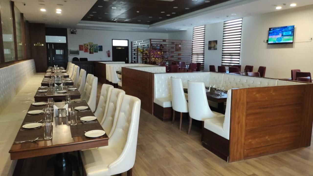 Tdi俱乐部休闲酒店 Kharar 外观 照片